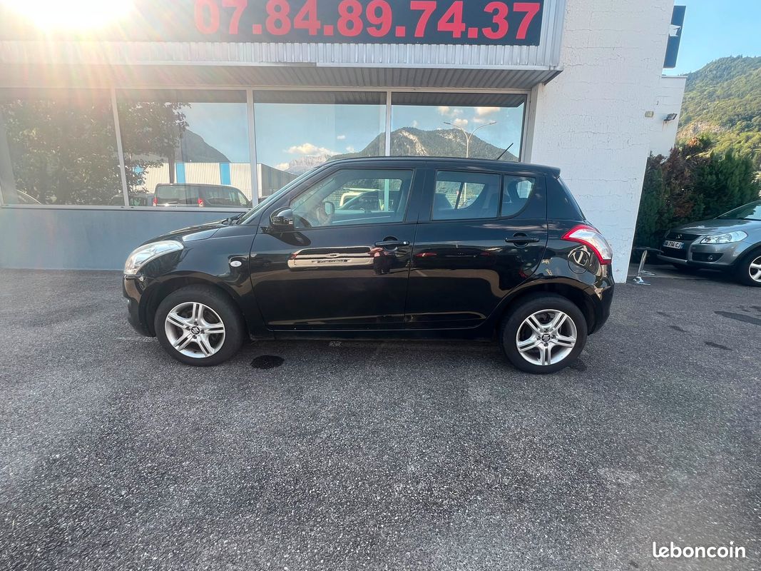 Uzuki Swift 1.4 4WD 94 ch – 2012 – 142 563 km – Dépôt-Vente – Carnet d'entretien – Garantie 12 mois possible (image 4)