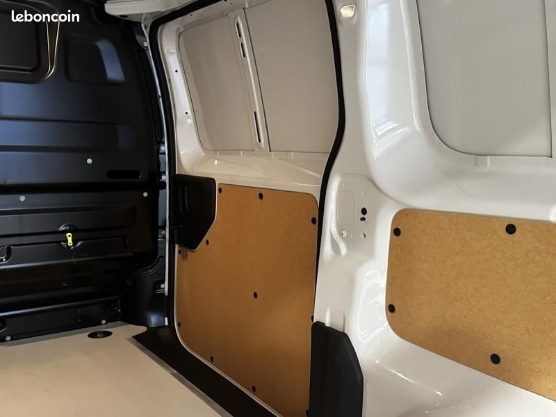 Citroen Jumpy Fg M 2.0 BlueHDi 145ch Pack Premium Connect (image 25)