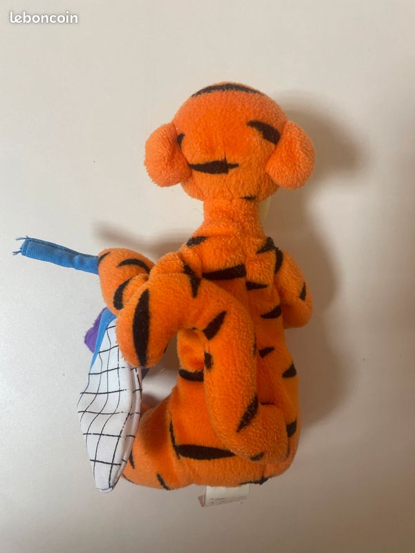 Peluche Tigrou environ 20cm (image 2)