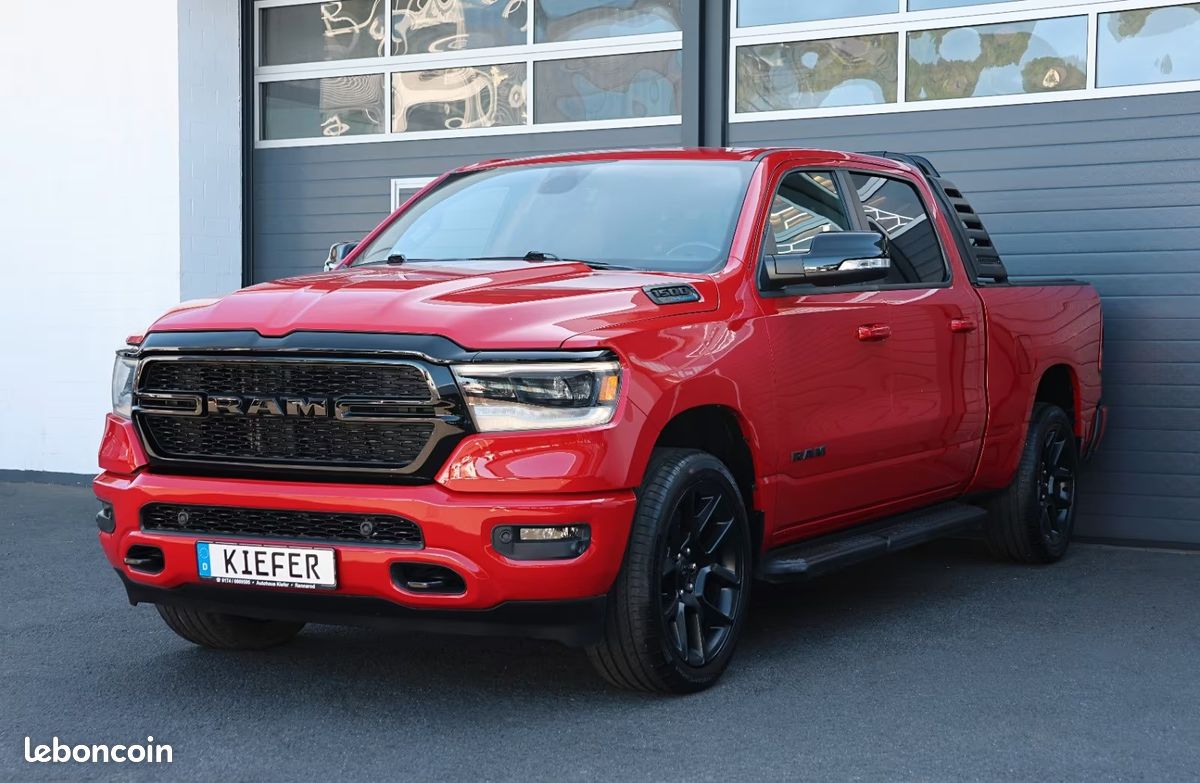 Dodge RAM 1500 Big Horn 5.7 V8 HEMI eTorque 396 ch – BVA – 4x4 – CarPlay – Caméras – R22 (image 23)
