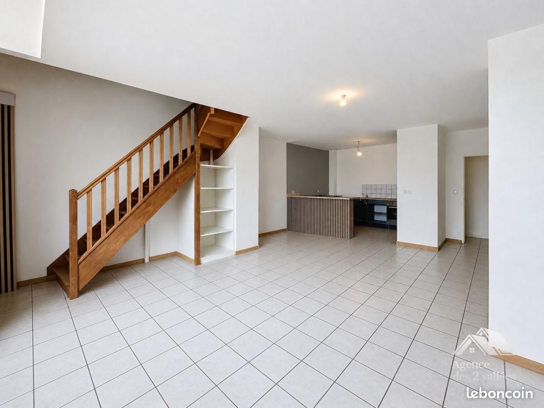 Appartement 2 pièces 78 m² · à Évricourt · 78 m² · 90 000 €