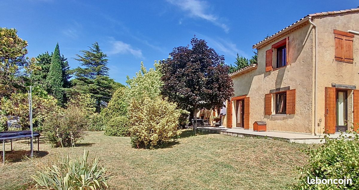 Maison 5 pièces 175 m² · à Pujaut · 175 m² · 550 000 €