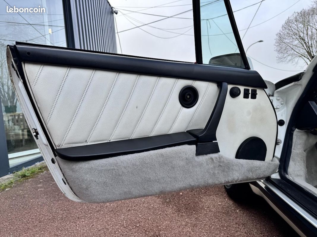 PORSCHE 911 Cabriolet 3.0i TYPE G CABRIOLET SC (image 18)