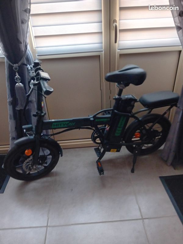 Vélo électrique pliable (image 1)