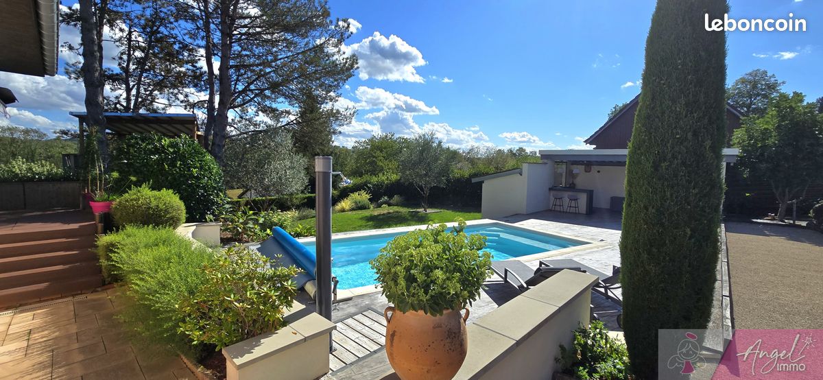 Maison 7 pièces 162 m² · à Dampierre · 162 m² · 379 000 €