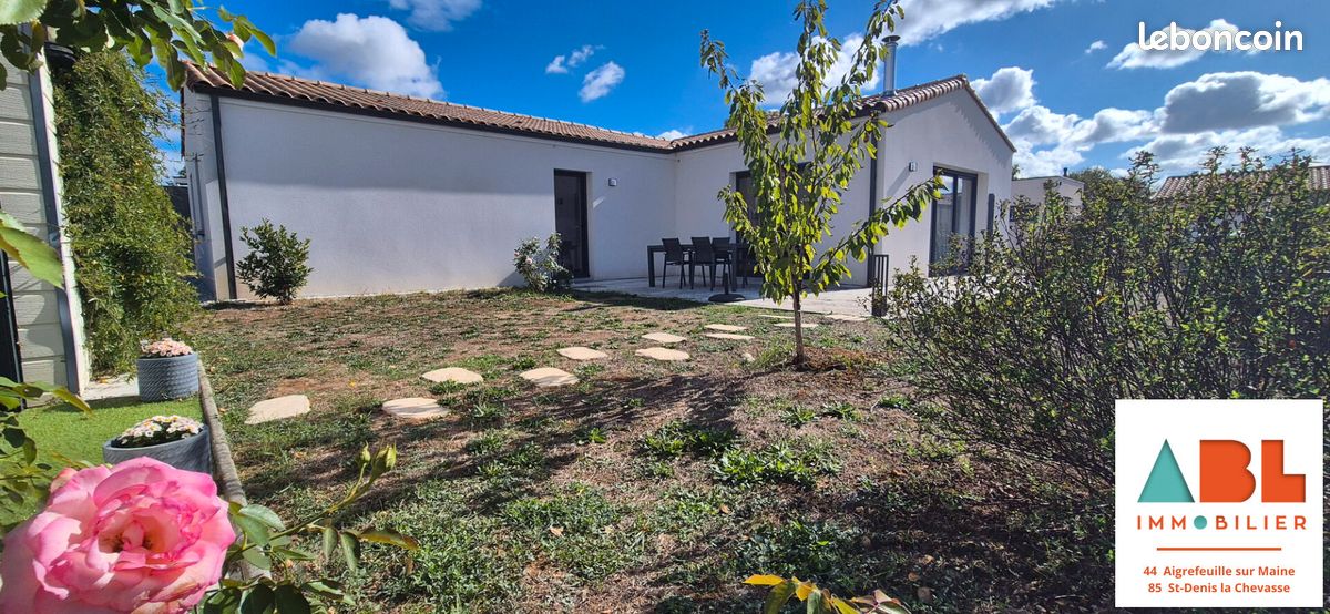 Maison 4 pièces 132 m² · à Montaigu-Vendée · 132 m² · 329 000 €