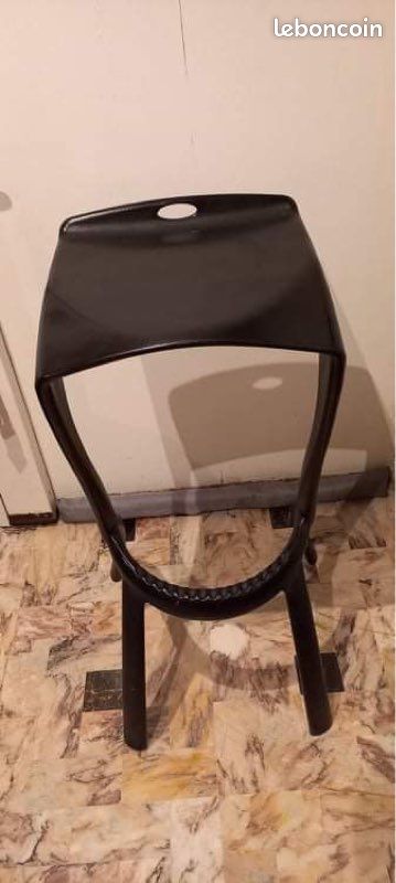 Chaises de bar (image 1)