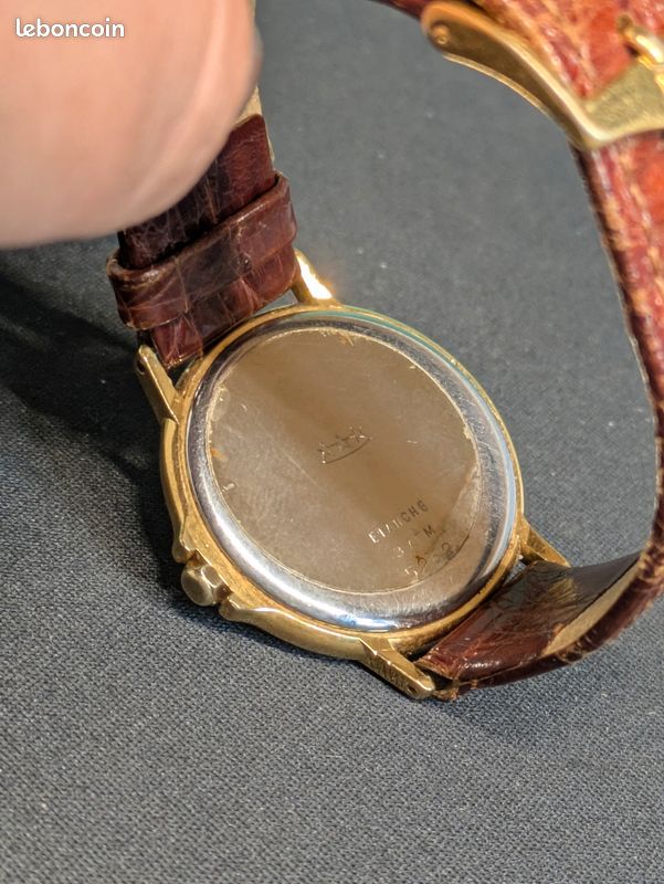 Montre Bracelet Vintage Dorée MATY Pour Femme - Mouvement Quartz - Occasion