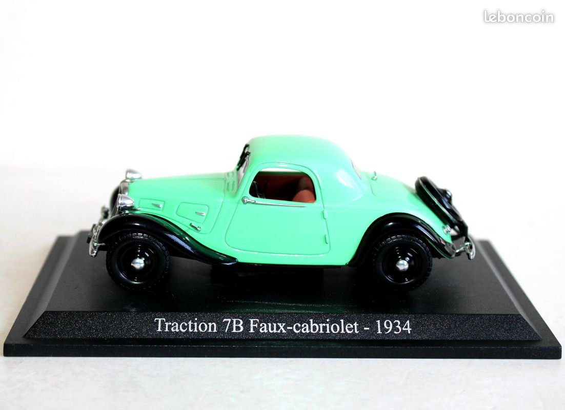 Modèle Réduit Atlas Citroën Traction Roadster Pouderoux 1936 à L'échelle 1/43 - Boîte Vitrine - Occasion Très Bon état