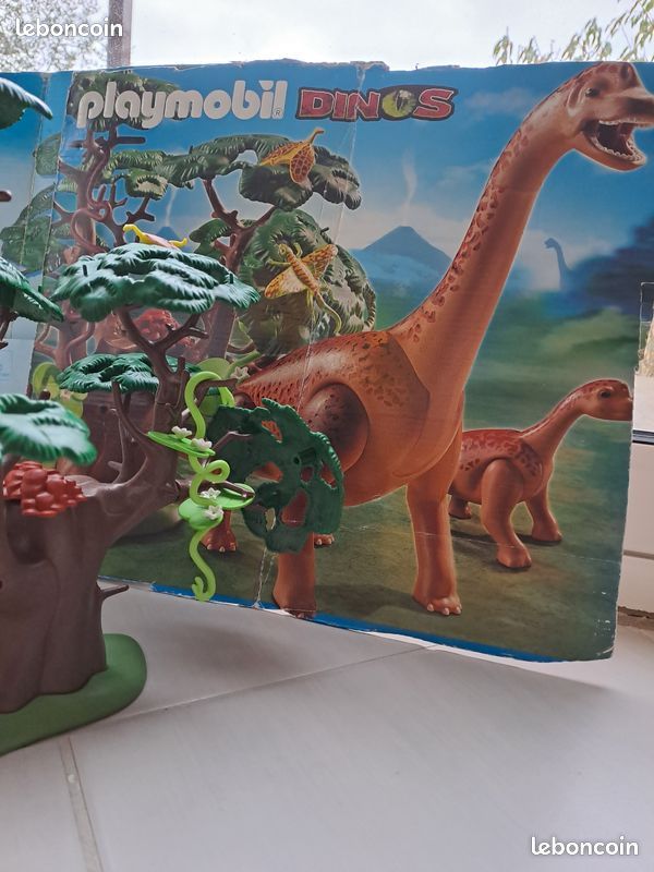 Playmobil 5231 - Brachiosaure et son petit (image 4)