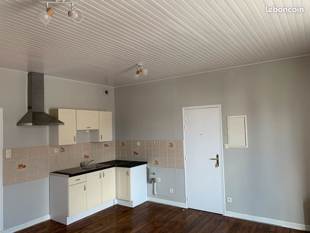 Appartement 3 pièces 65 m² · à La Guerche-de-Bretagne · 65 m² · 550 €/mois