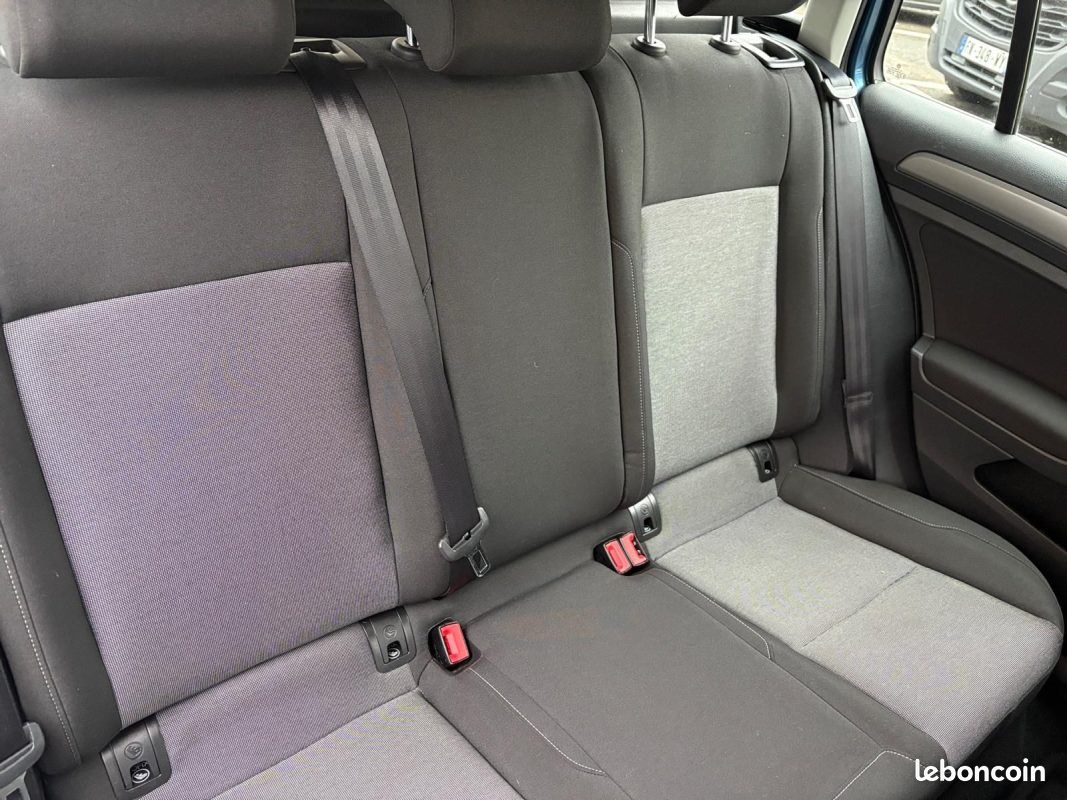 Volkswagen golf vii sw 1.6 tdi 105ch bluemotion technology fap confortline business 2014 (image 11)