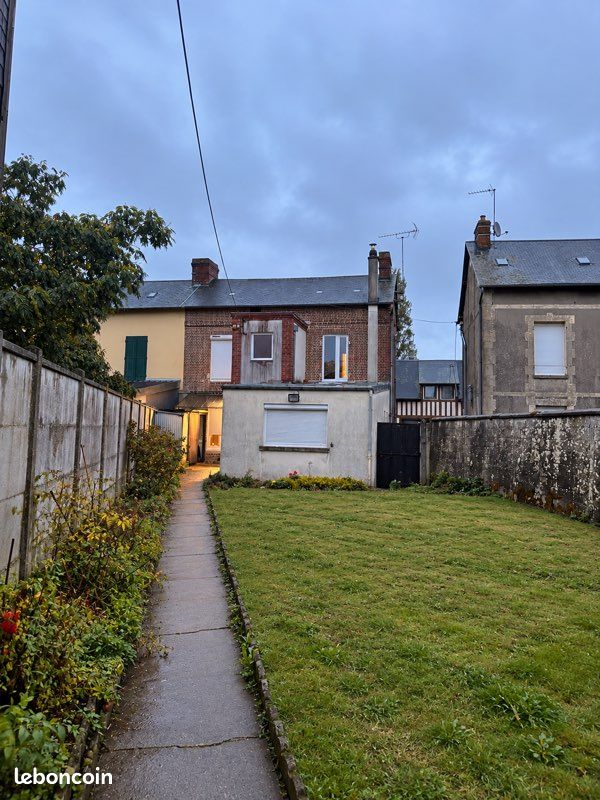 Maison 5 pièces 104 m² · à Beuzeville · 104 m² · 210 000 €