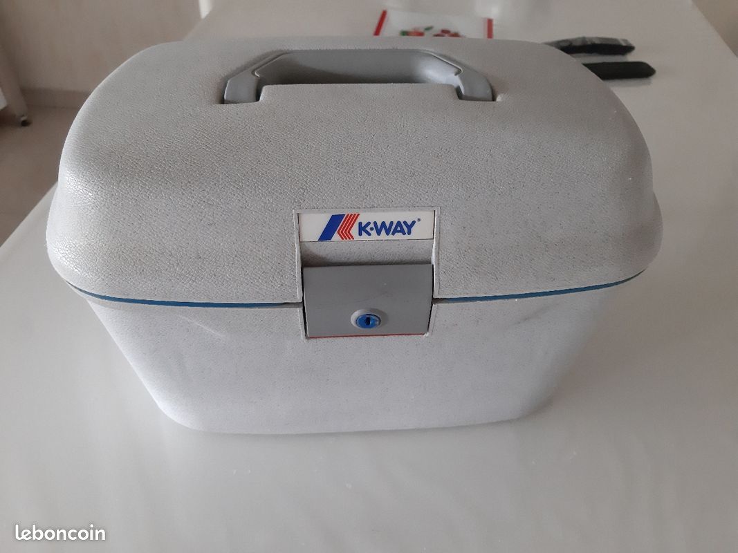 Vend Vanity Case rigide K WAY (image 1)