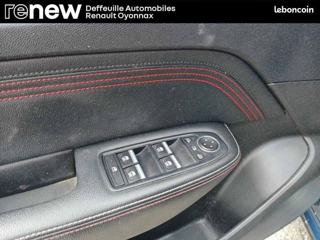 Renault Arkana E-Tech 145 R.S. Line (image 14)