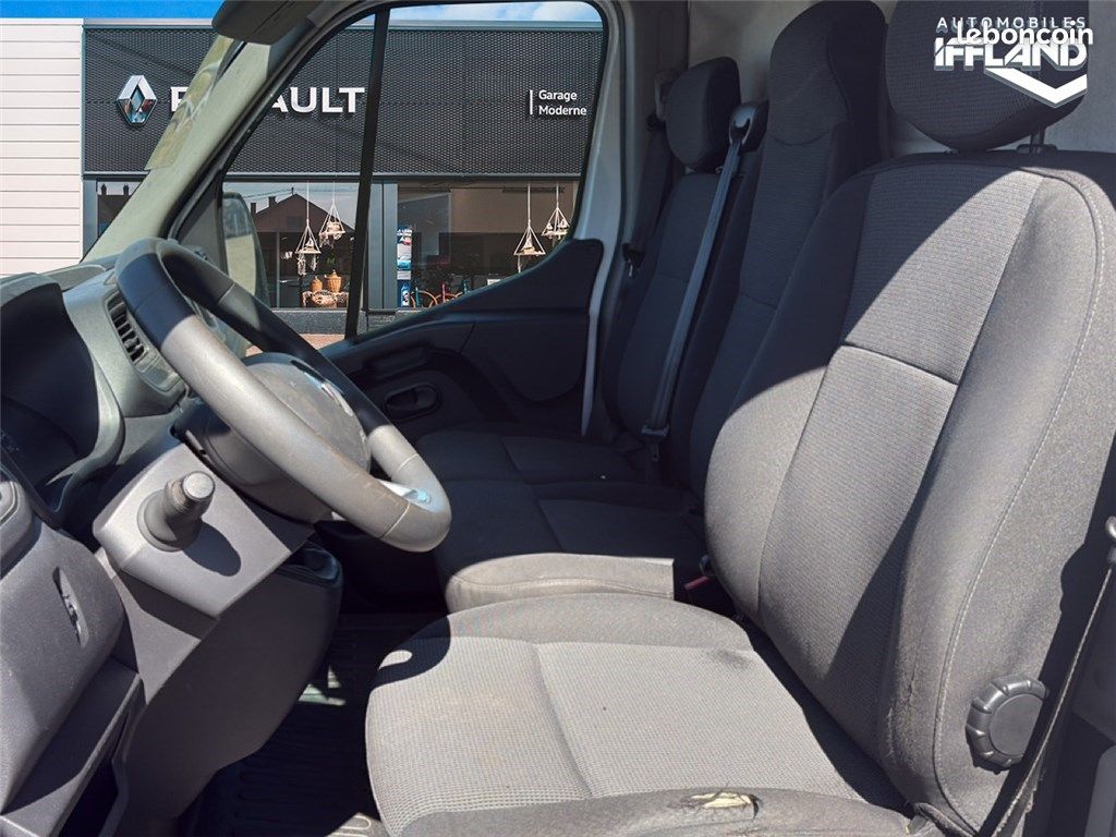 Renault Master III FOURGON FGN TRAC F3300 L2H2 BLUE DCI 135 GRAND CONFORT (image 8)