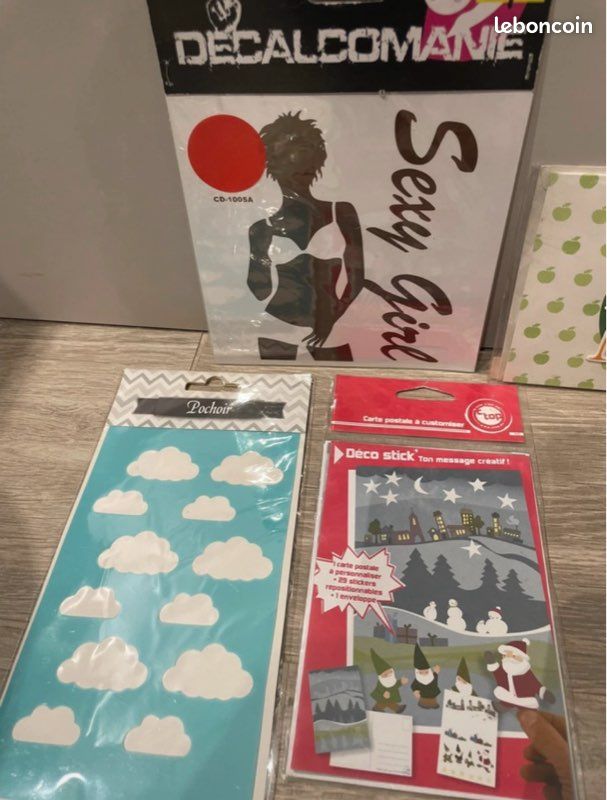 Gros Lot De Cartes Et Cartonnerie Pour Revendeurs - Neuf, Toutes Occasions