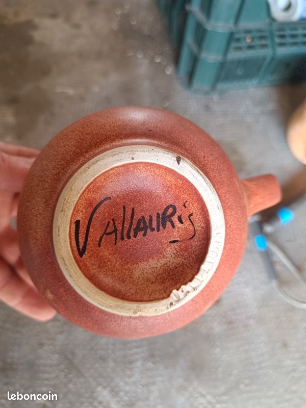 Pichet et bols signé Vallauris (image 3)