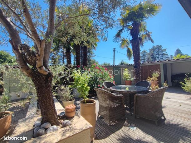Maison 6 pièces 258 m²