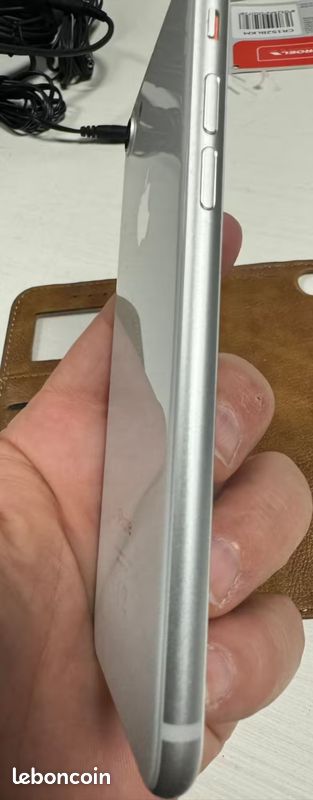Apple iPhone XR 64 Go blanc - Comparer avec
