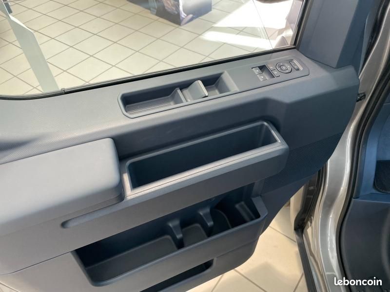 Kia PV5 Passenger 163ch 71,2kWh Plus (image 7)