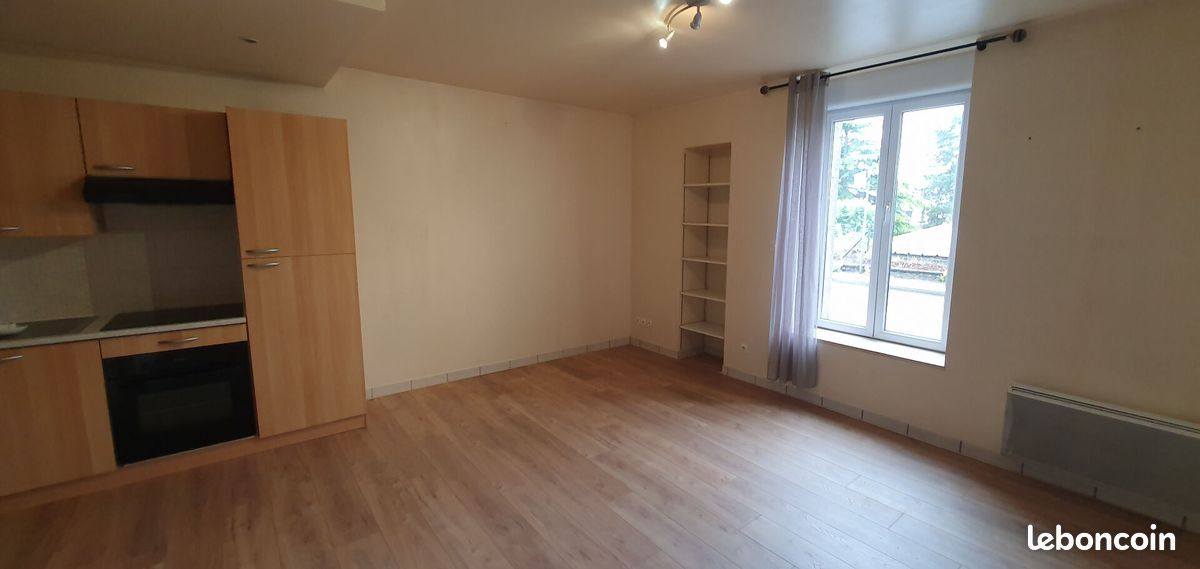 Appartement 2 pièces 35 m² · à Chiché · 35 m² · 315 €/mois