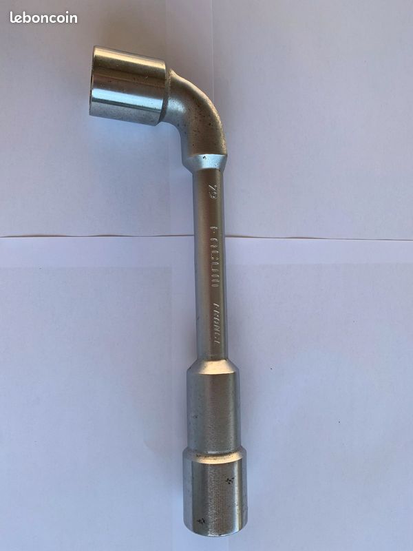 Clé à pipe de 29 FACOM (image 1)