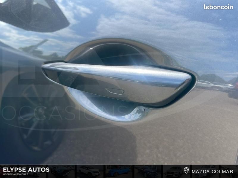 Mazda Mazda 3 2.0 e-SKYACTIV-X M-Hybrid 186ch Exclusive Line BVA 2024 (image 18)