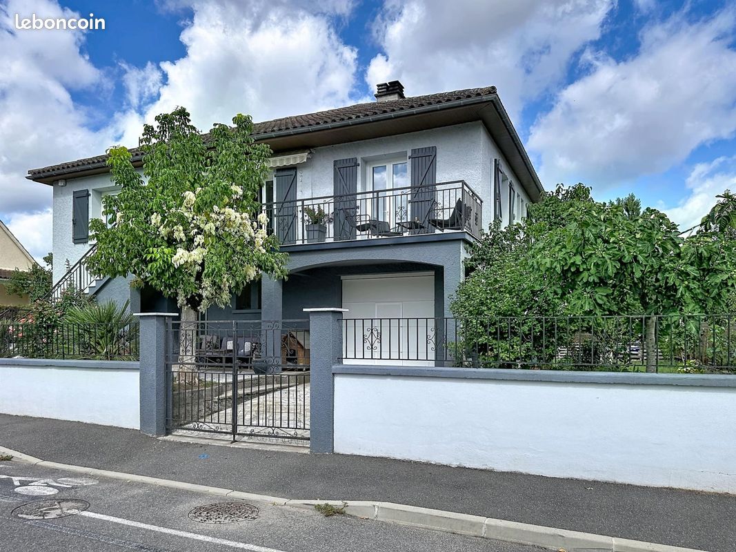 Maison 5 pièces 132 m² · à Cahors · 132 m² · 316 000 €