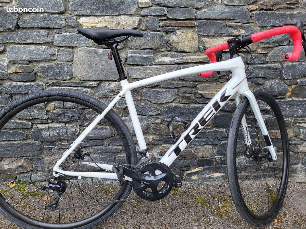 Vélo Trek Domane AL3 54 (image 1)
