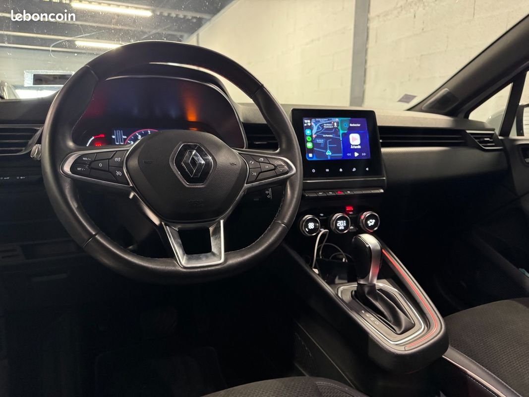 Renault CLIO V Intens 1.3 TCe 130ch CARPLAY / SUIVI COMPLET RENAULT / CAMERA / RADAR AV & AR / CLIM AUTO (image 13)