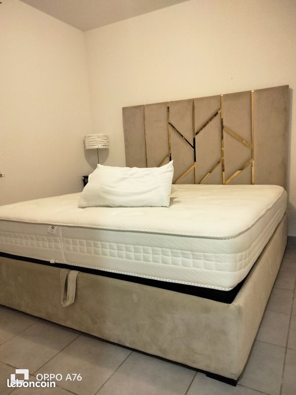 Lit coffre matelassé beige et doré 180cm (image 2)