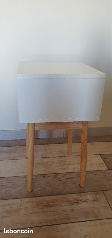 Table de chevet (image 3)