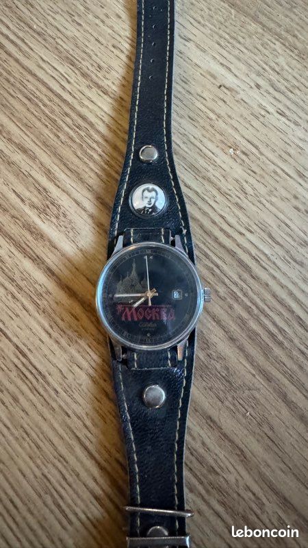 Montre Vintage à Quartz URSS - Années 80-90 - Boîtier Doré, Bracelet Cuir Noir - Homme