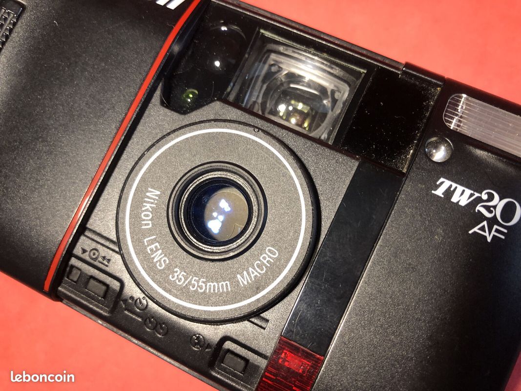 Point And Shoot NIKON TW20 AF Vintage Japan 1989 35mm