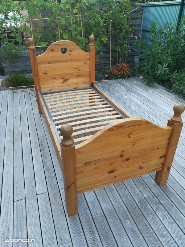 Lit 90 style montagnard (image 1)