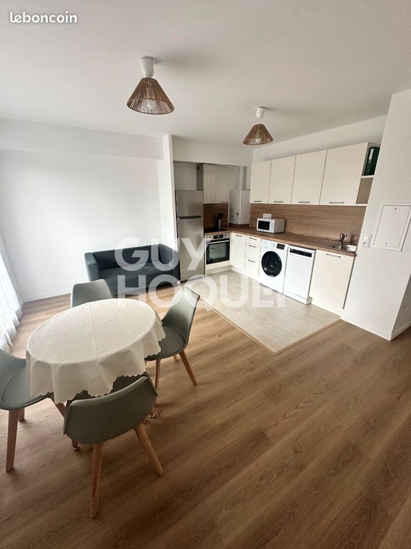 Appartement 2 pièces 43 m² · à Chelles · 43 m² · 907 €