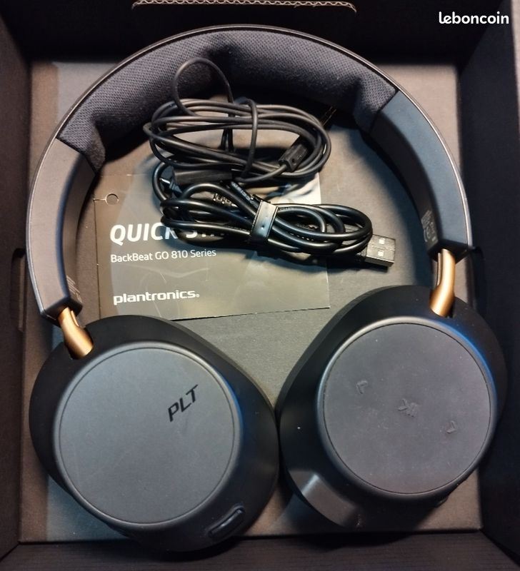 Plantronics BackBeat GO 810 Blanc - Casque - | Muséericorde