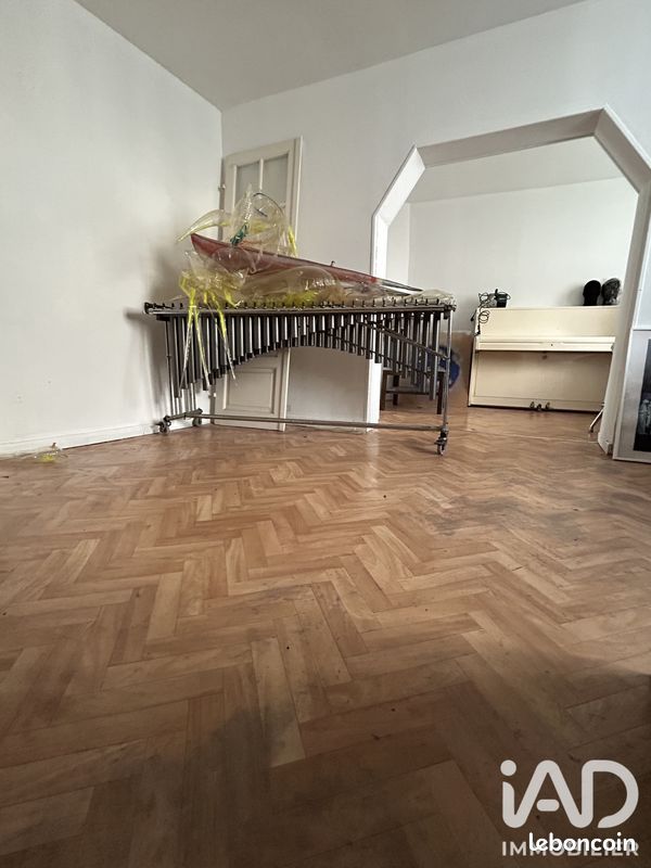 Maison 3 pièces 59 m² · à Noisy-le-Sec · 59 m² · 180 000 €