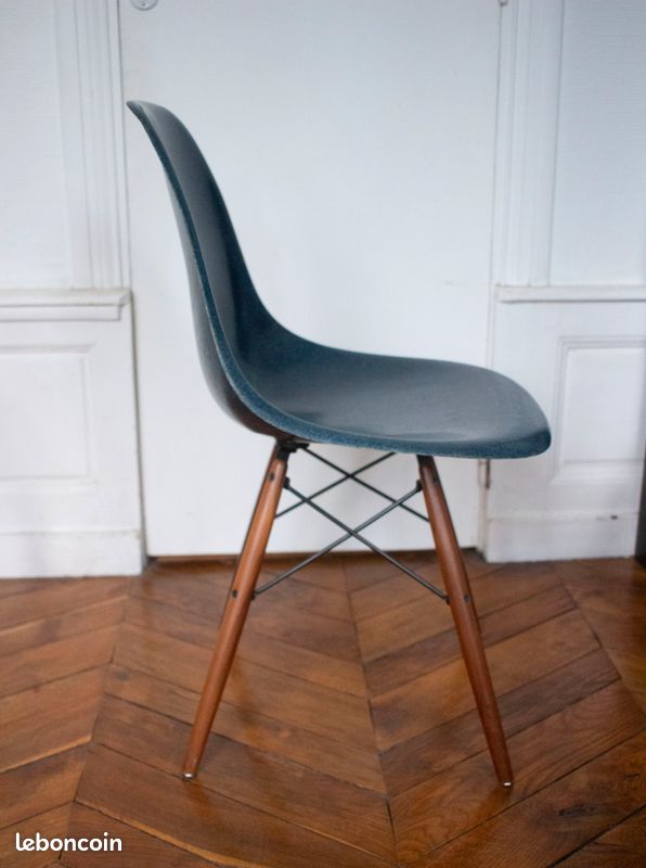 Chaise Eames DSW vintage bleu nay (image 2)