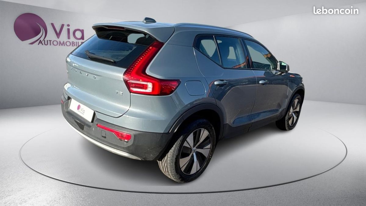 Volvo XC40 BUSINESS T2 129 ch Geartronic 8 Momentum (image 6)