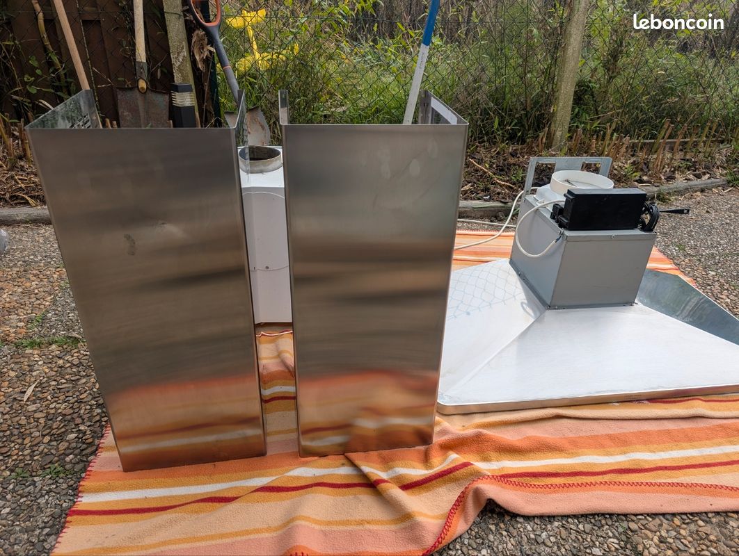 Hotte Electrolux moteur déporté Électroménager — free download