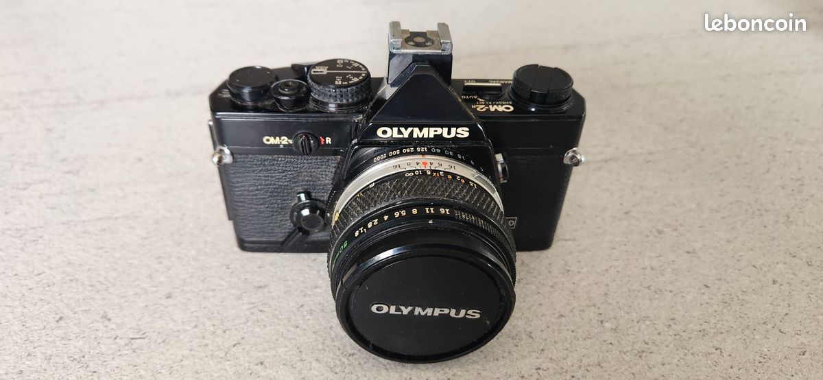 OLYMPUS OM-2 + zoom (image 3)