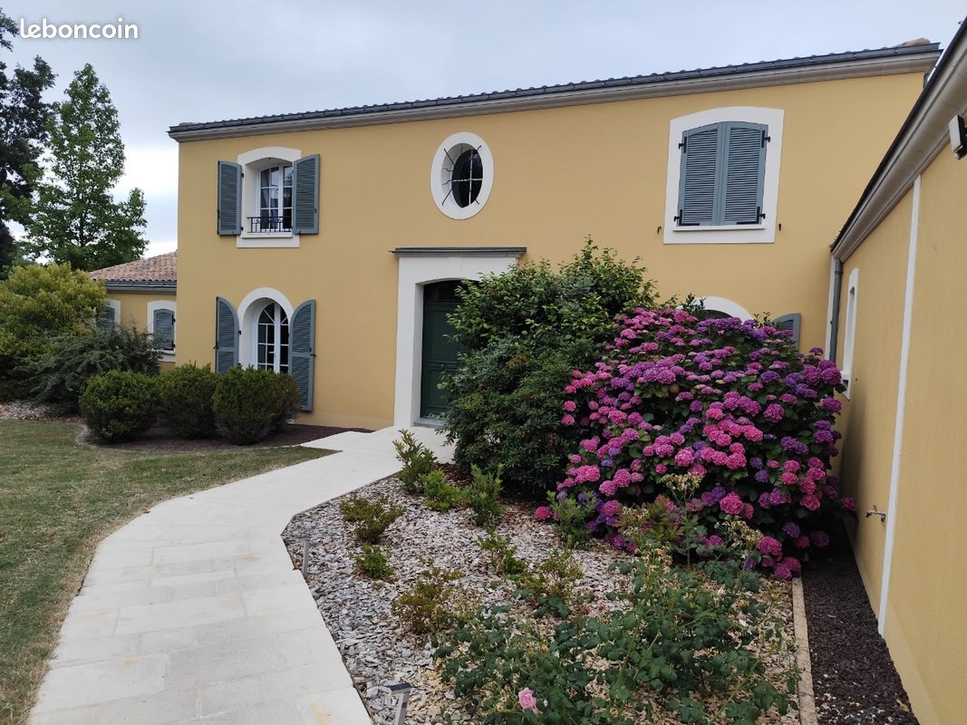Maison 8 pièces 220 m² · à Vertou · 220 m² · 1 100 000 €