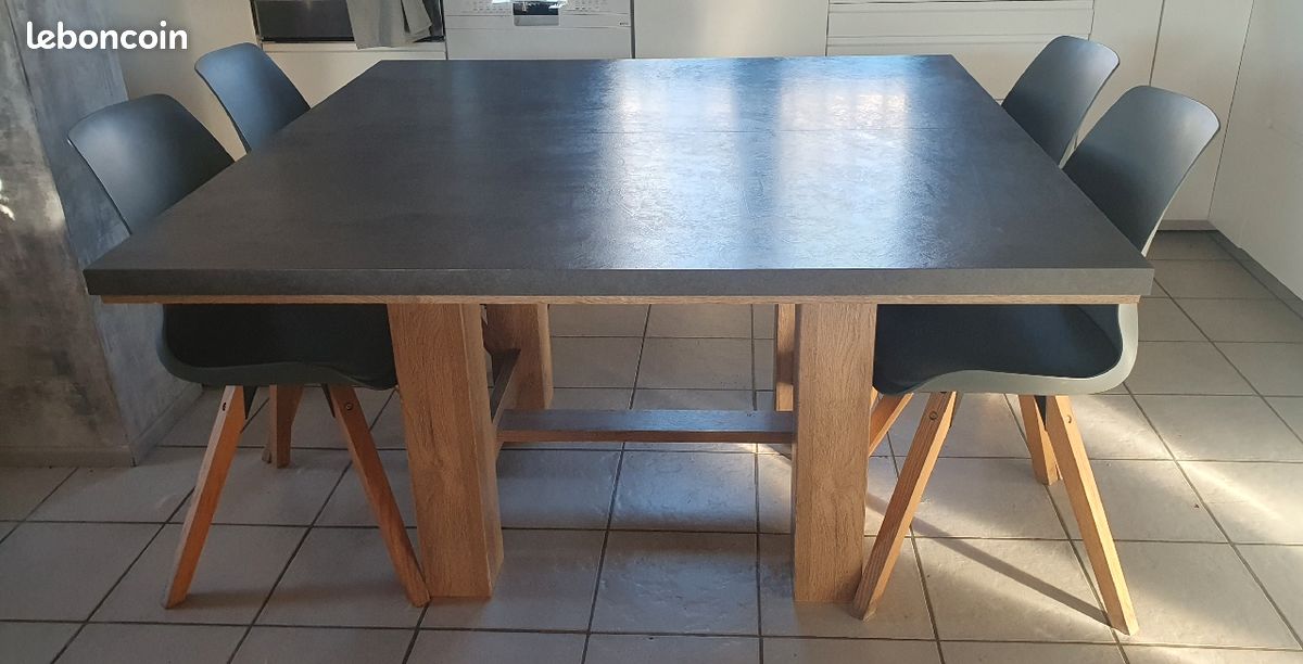 Table cuisine / salle à manger (image 1)
