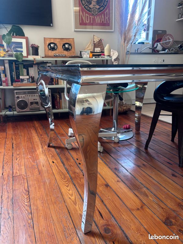 Table (image 2)