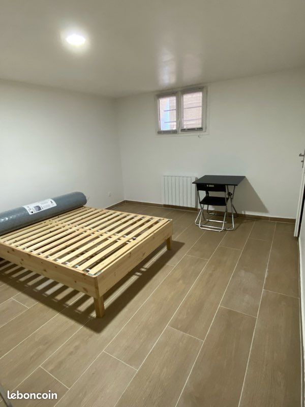 Appartement 1 pièce 23 m² · à Villeneuve-le-Roi · 23 m² · 720 €/mois