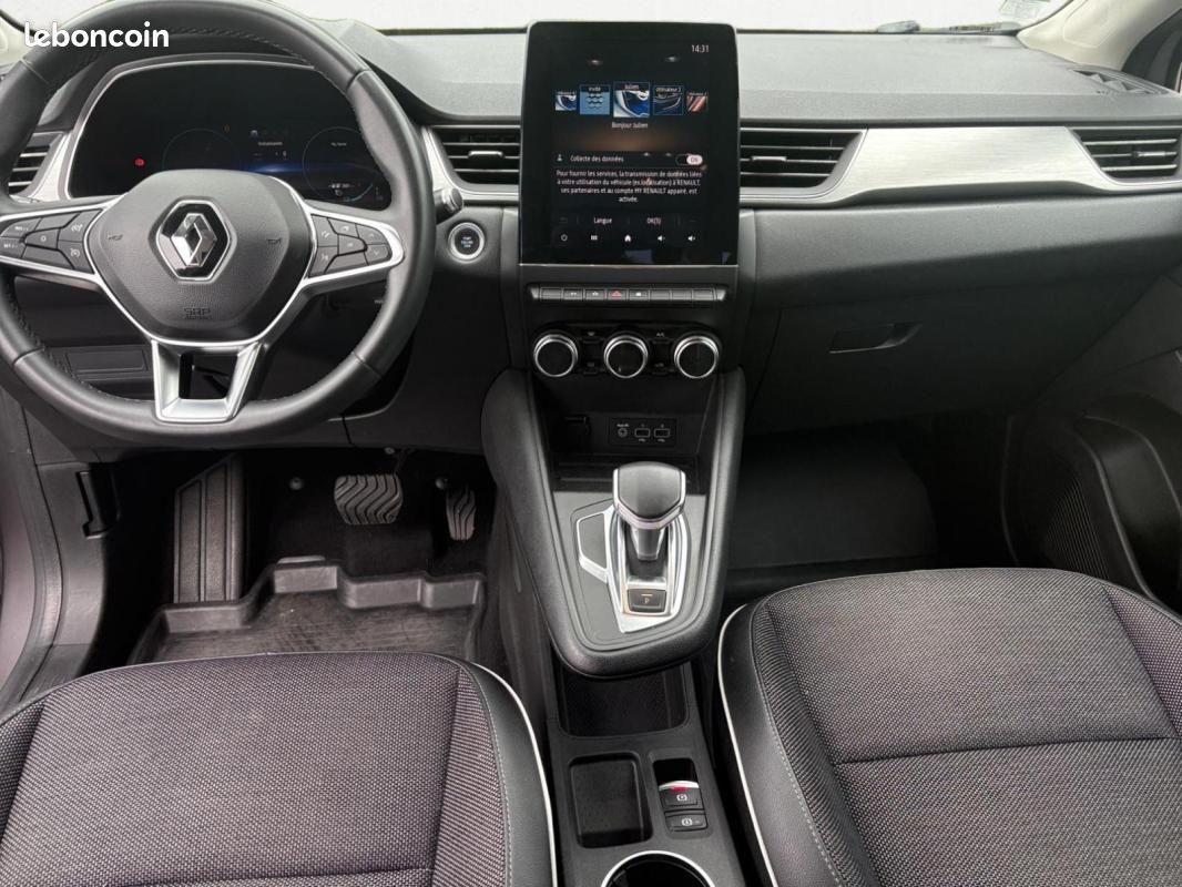 Renault Captur E-Tech Plug-in 160 Intens (image 12)