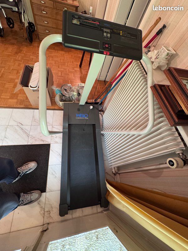 Exercise Equipment Weslo Cadence 860 Treadmill Price WCTL86002