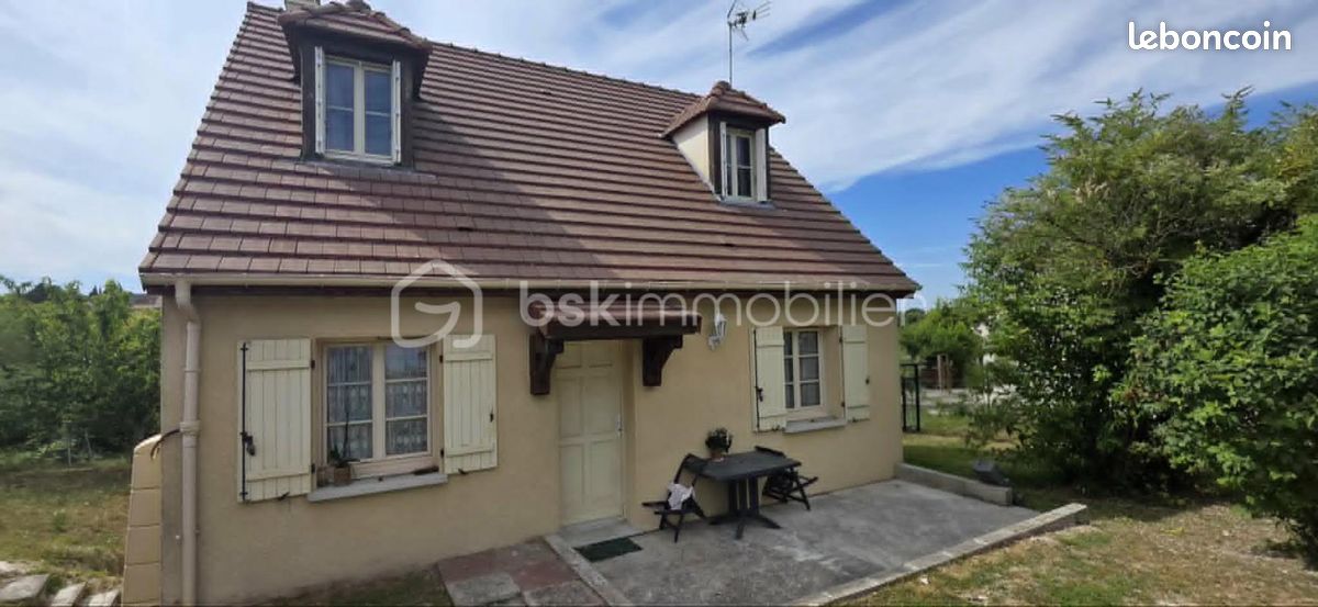 Maison 4 pièces 100 m² · à Champigny · 100 m² · 195 000 €